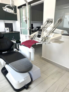 Gabinete en clínica dental Erika Avilés Málaga