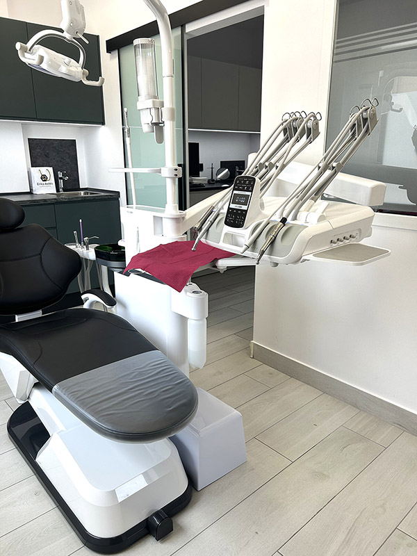 Gabinete en clínica dental Erika Avilés Málaga